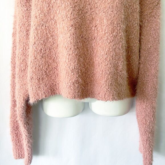 NWT Arizona Jean Co. (XL) Rose Dawn Cropped Crew Fluffy Pullover Sweater - Picture 4 of 11